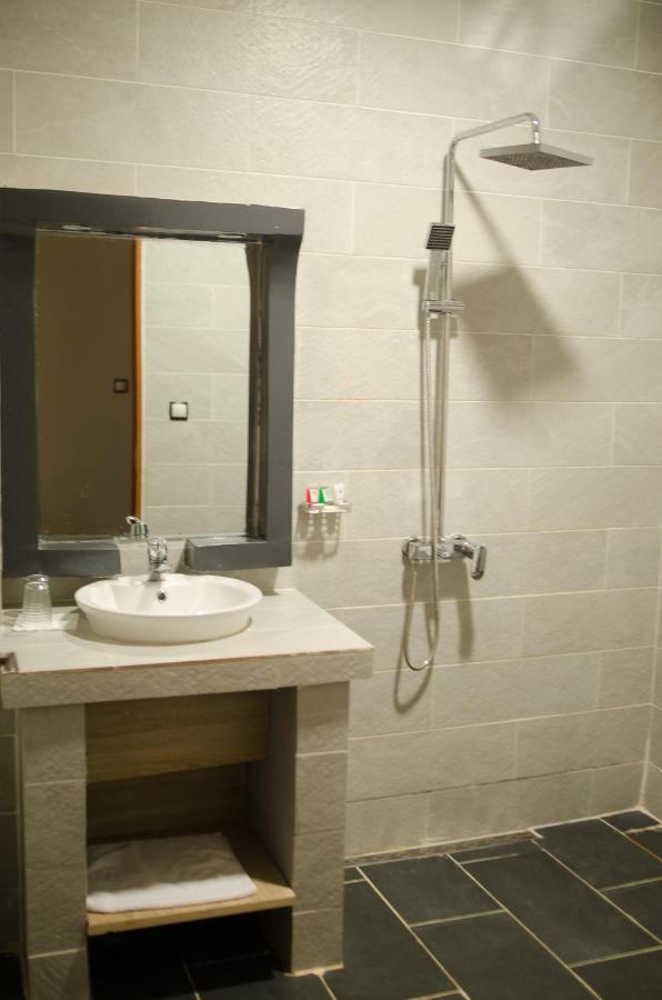 Menabe'L Hotel Antsirabe Eksteriør billede