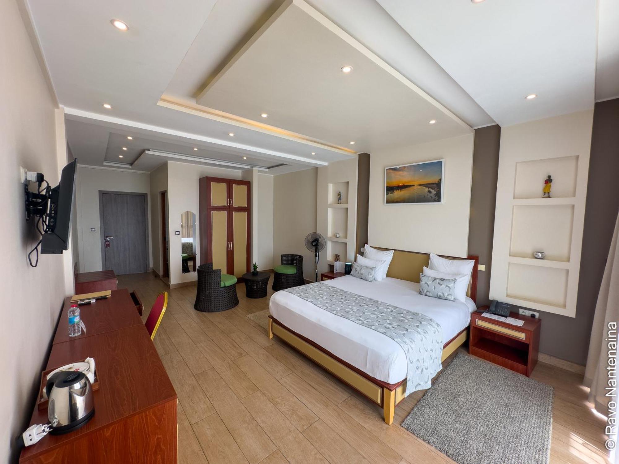 Menabe'L Hotel Antsirabe Eksteriør billede