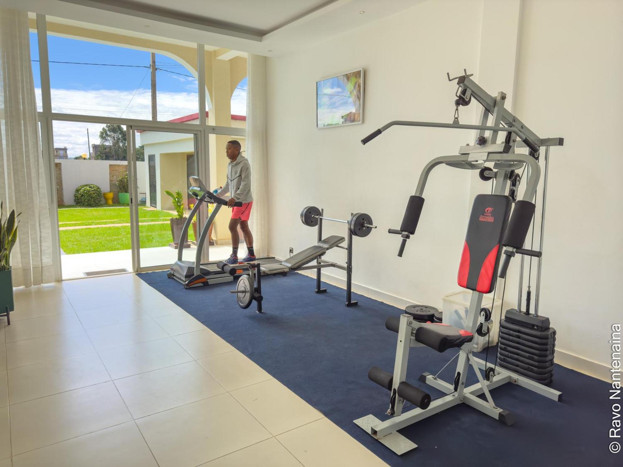 Menabe'L Hotel Antsirabe Eksteriør billede